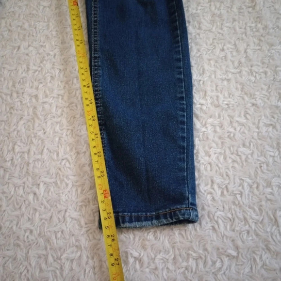 What about Me Woman's blue wash distressed jeans sz 7/8 - Picture 2 of 12